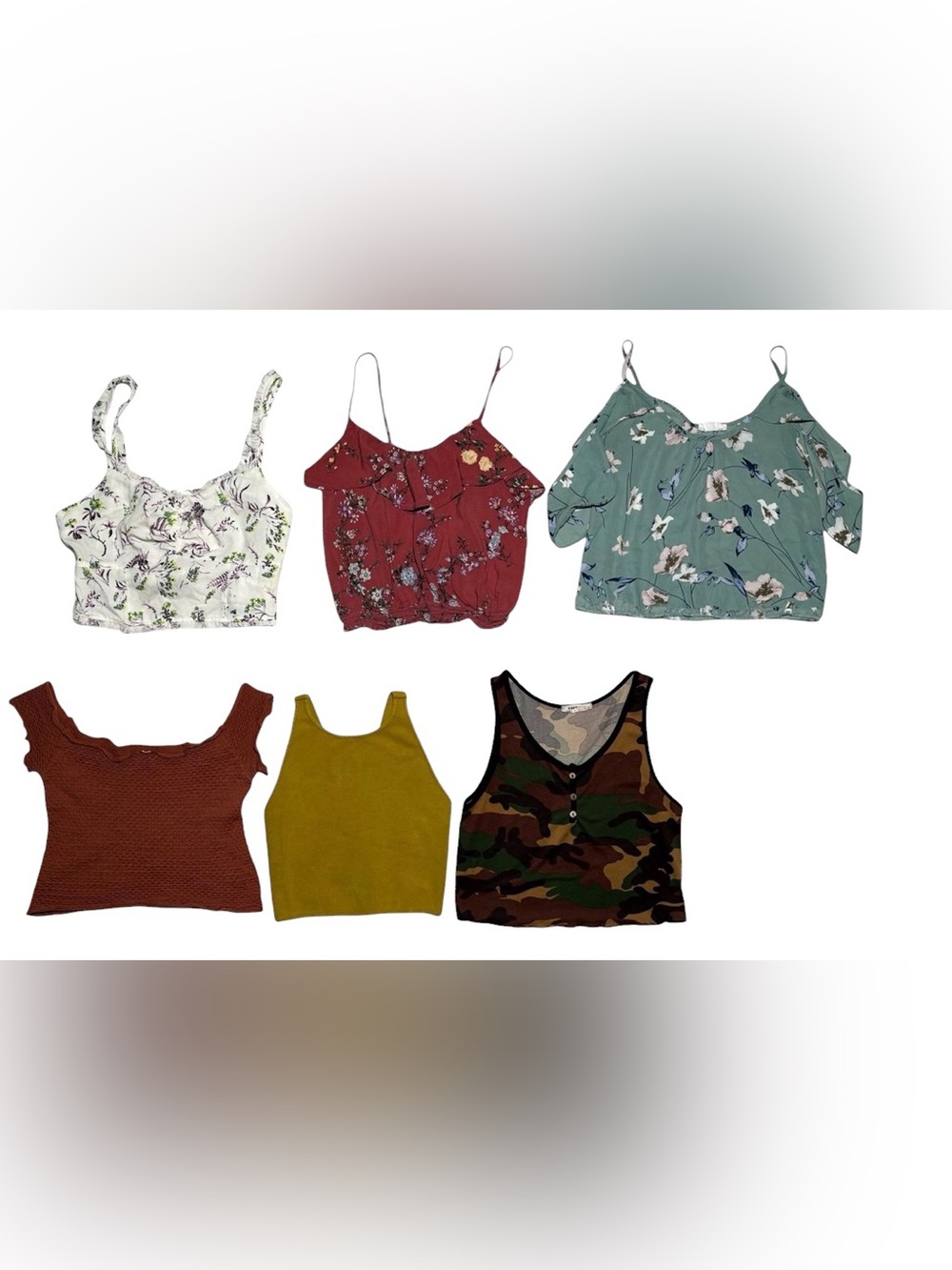 bundle of 53 women’s summer clothes size XS, tops, bottoms, swimsuits - Picture 15 of 15